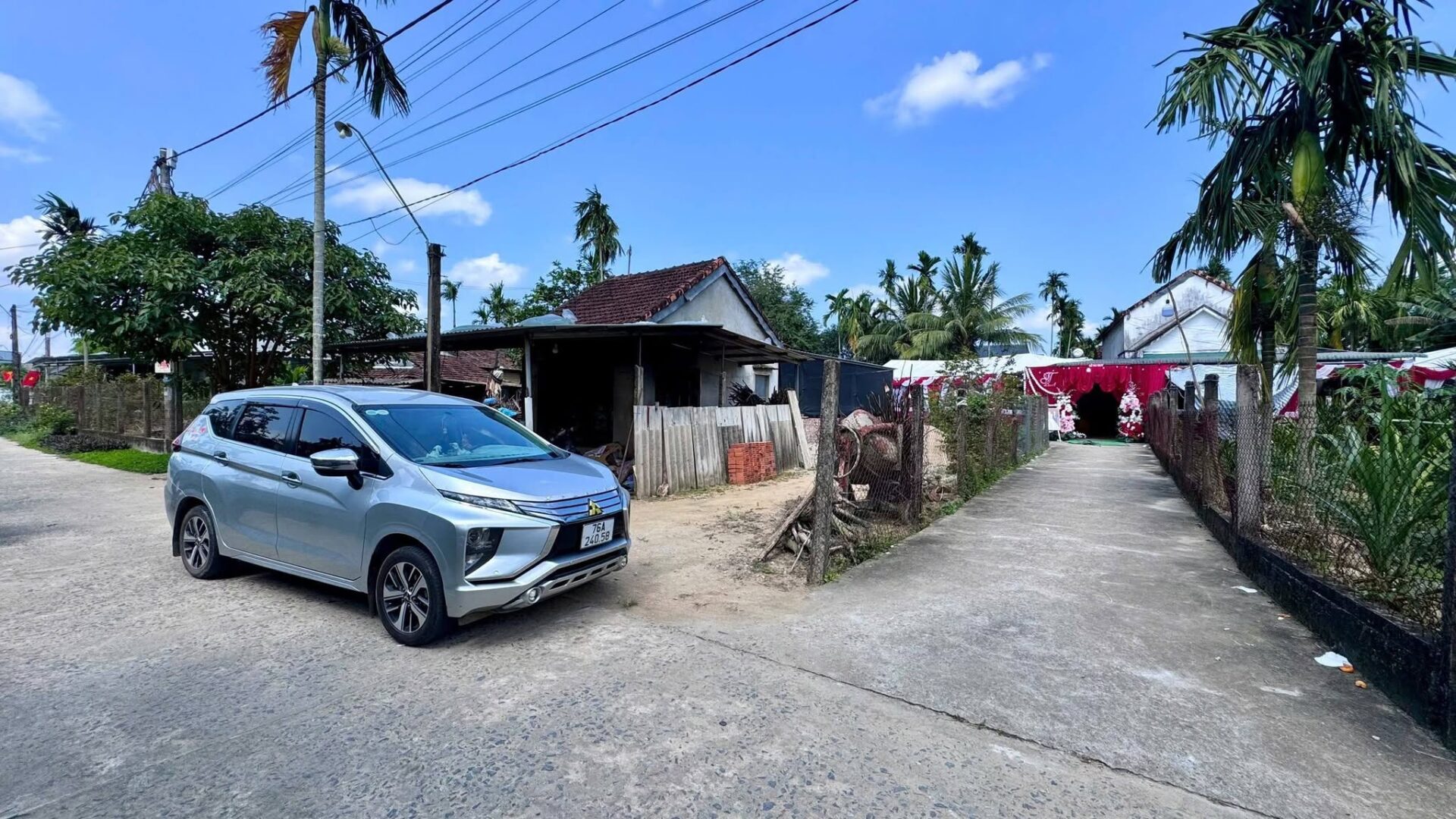 Thuê xe 7 chỗ Quảng Ngãi